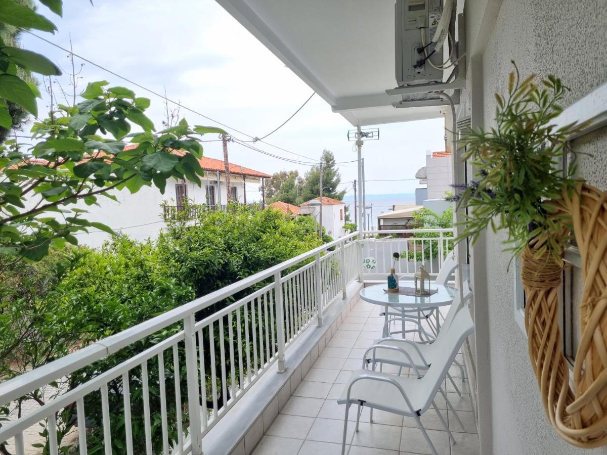 Our Home-Fully Renovated Apartments And Studios By The Sea 尼基季 外观 照片
